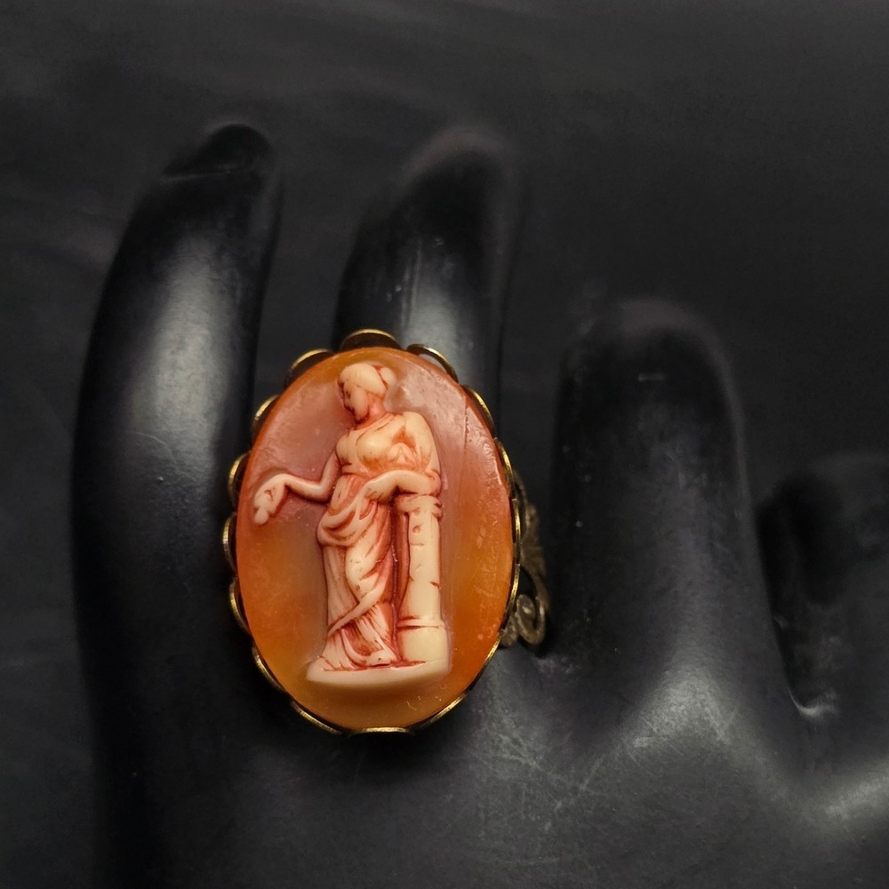 Greek Goddess Cameo Ring Bronze Tone Size 8 Adjustable